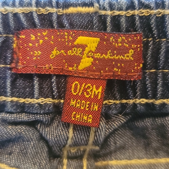 Baby girl 3 month 7 for all mankind 2 piece set - Picture 6 of 6